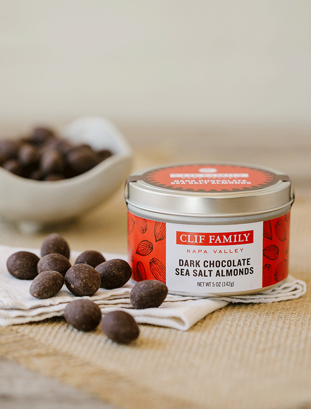 Clif Family, Dark Chocolate Sea Salt Almods, 5 oz